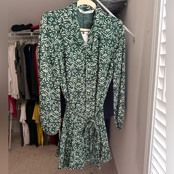 Zara Dresses & Skirts - Beautiful Brand New ZARA dress